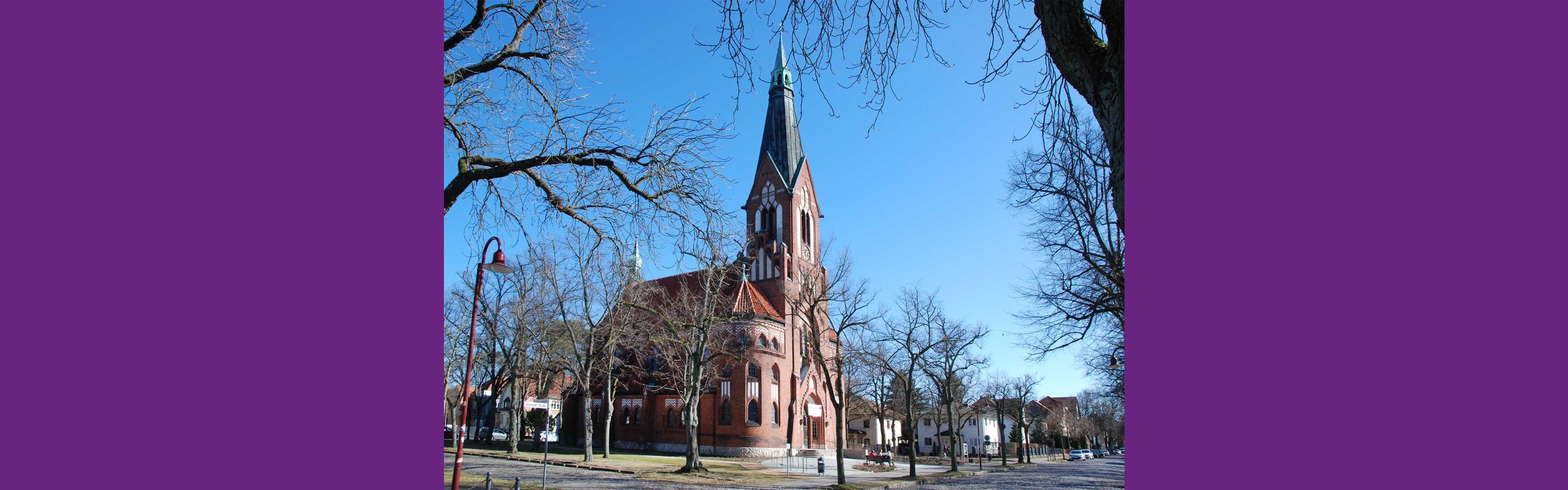 Kirche Eichwalde von außen