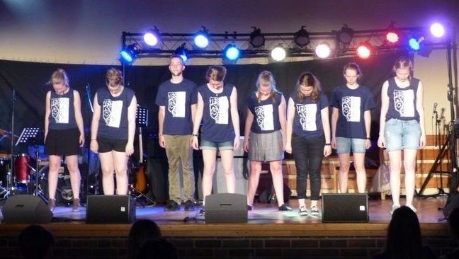 Ten Sing Ensemble auf der Bühne