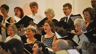 Chorsingende aus der Nikodemus-Kirchengemeinde